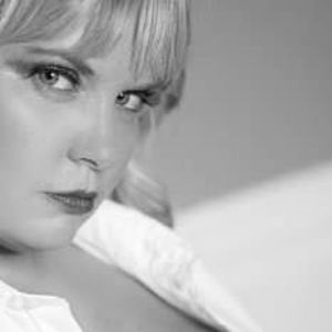 Meet your Posher, Christie